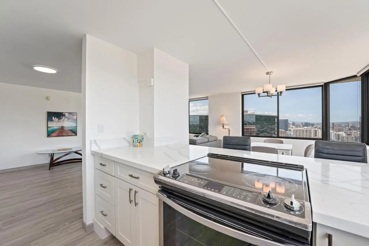 Hawaiian Monarch Penthouse 104 By Hawaii Ocean Club Apartment Honolulu 0*,