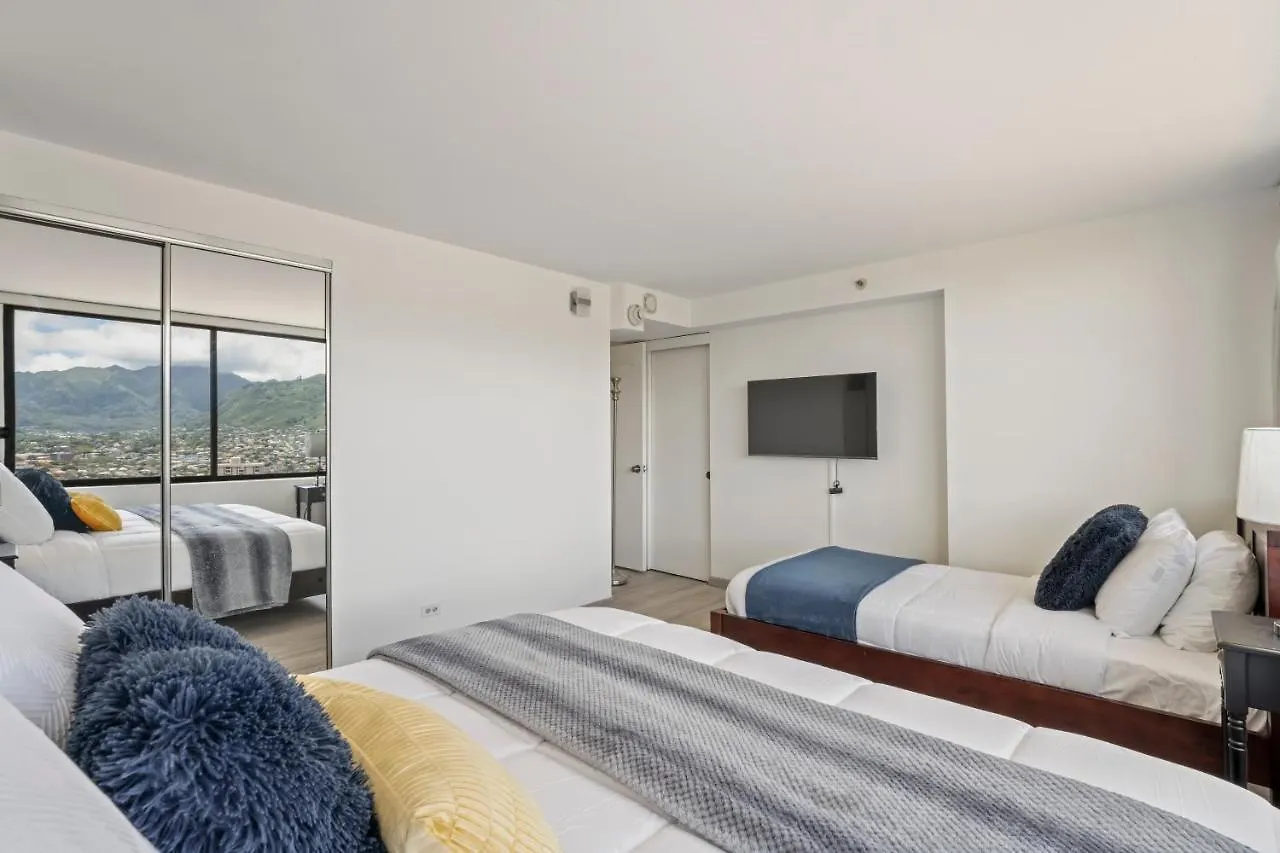 Hawaiian Monarch Penthouse 104 By Hawaii Ocean Club Apartment Honolulu