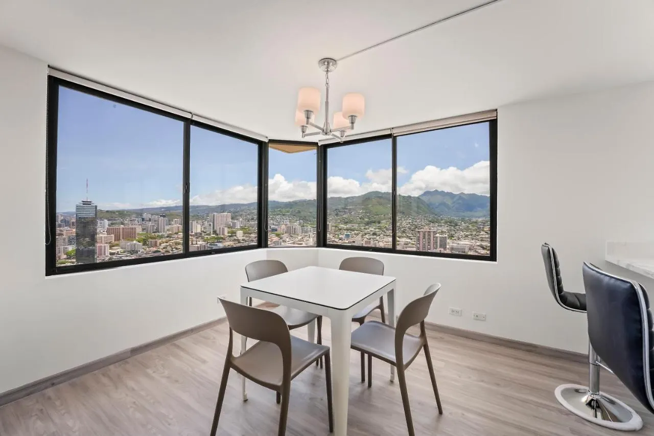 Hawaiian Monarch Penthouse 104 By Hawaii Ocean Club Apartment Honolulu United States