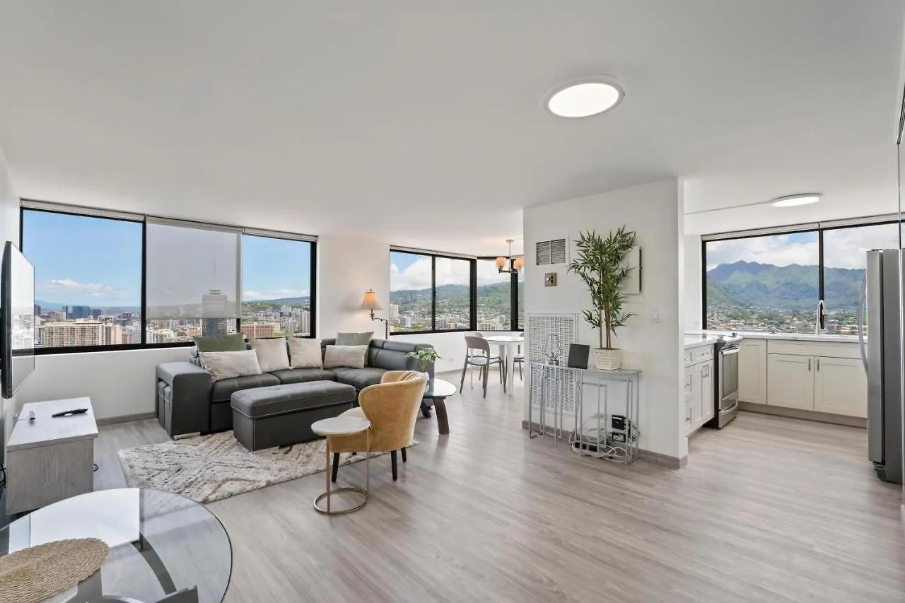Hawaiian Monarch Penthouse 104 By Hawaii Ocean Club Apartment Honolulu
