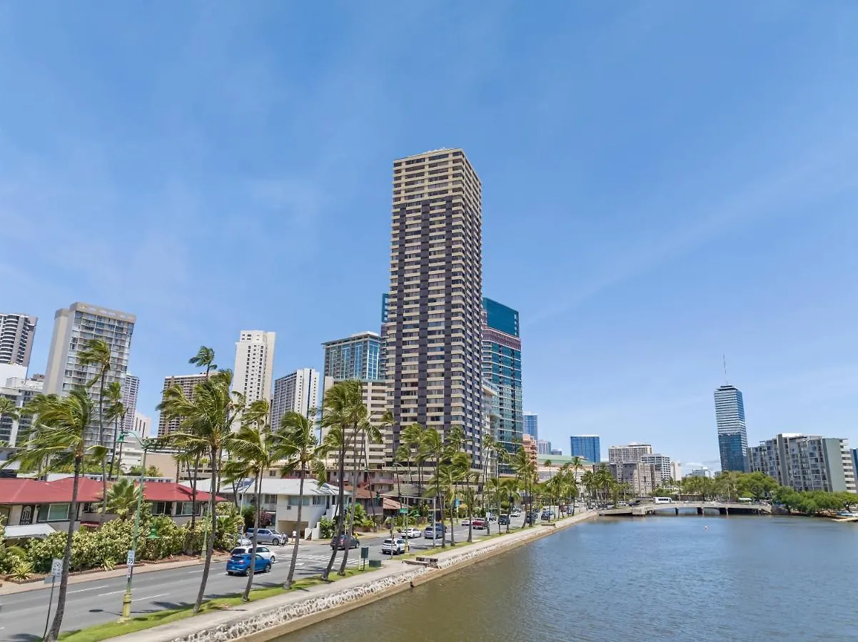 Hawaiian Monarch Penthouse 104 By Hawaii Ocean Club Apartment Honolulu