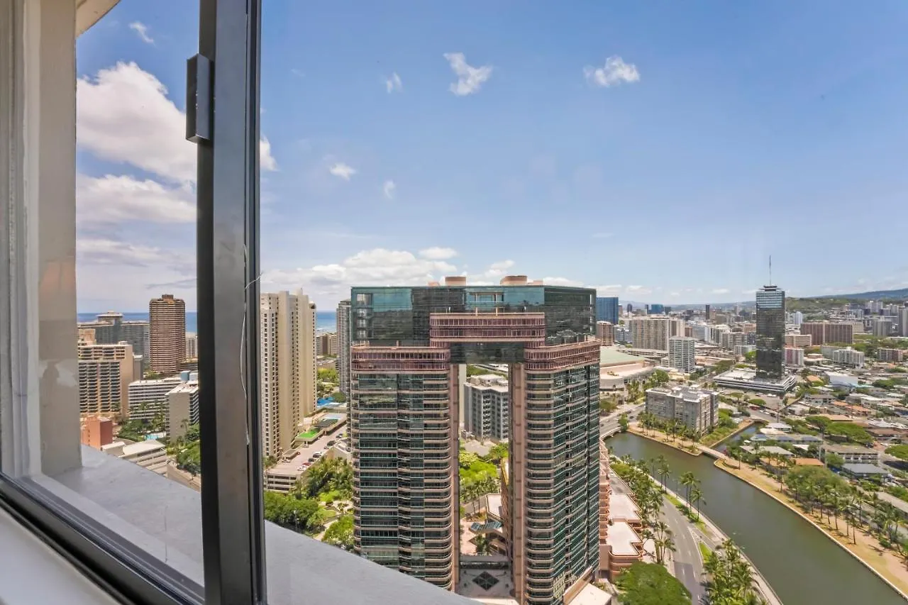 Hawaiian Monarch Penthouse 104 By Hawaii Ocean Club Apartment Honolulu United States