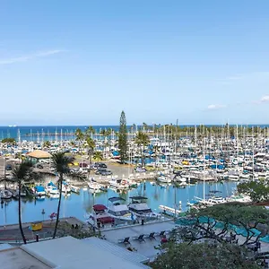 @ Marbella Lane - Oceanview Steps To Apartment