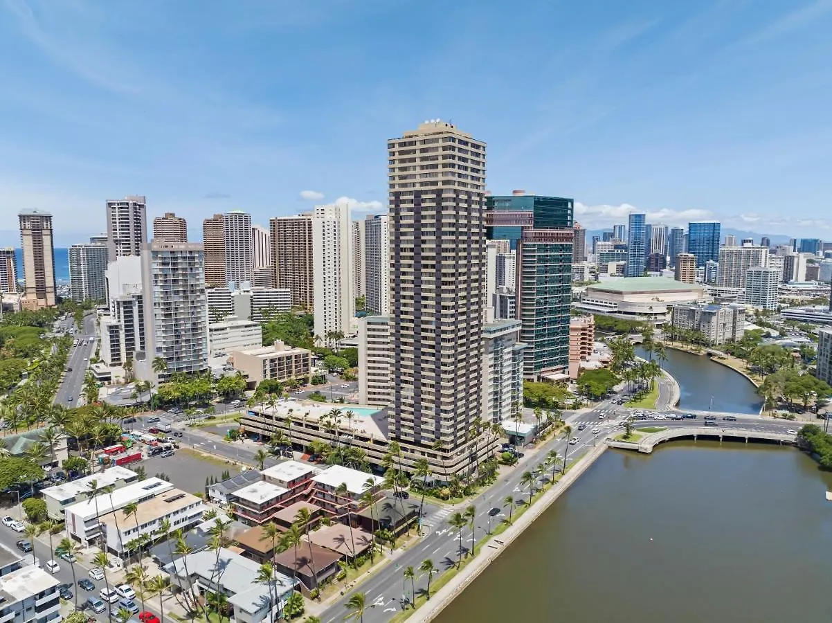 Hawaiian Monarch Penthouse 104 By Hawaii Ocean Club Apartment Honolulu United States