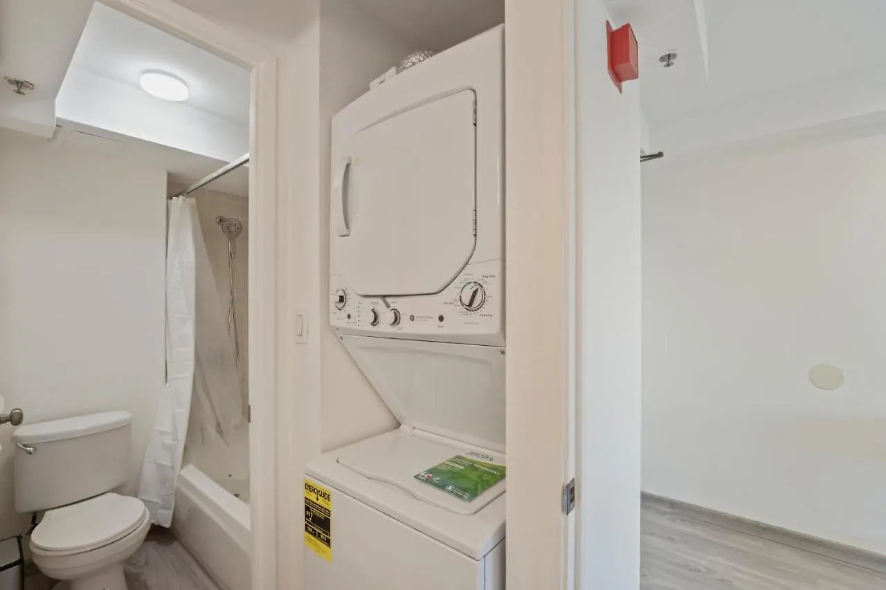 Hawaiian Monarch Penthouse 104 By Hawaii Ocean Club Apartment Honolulu